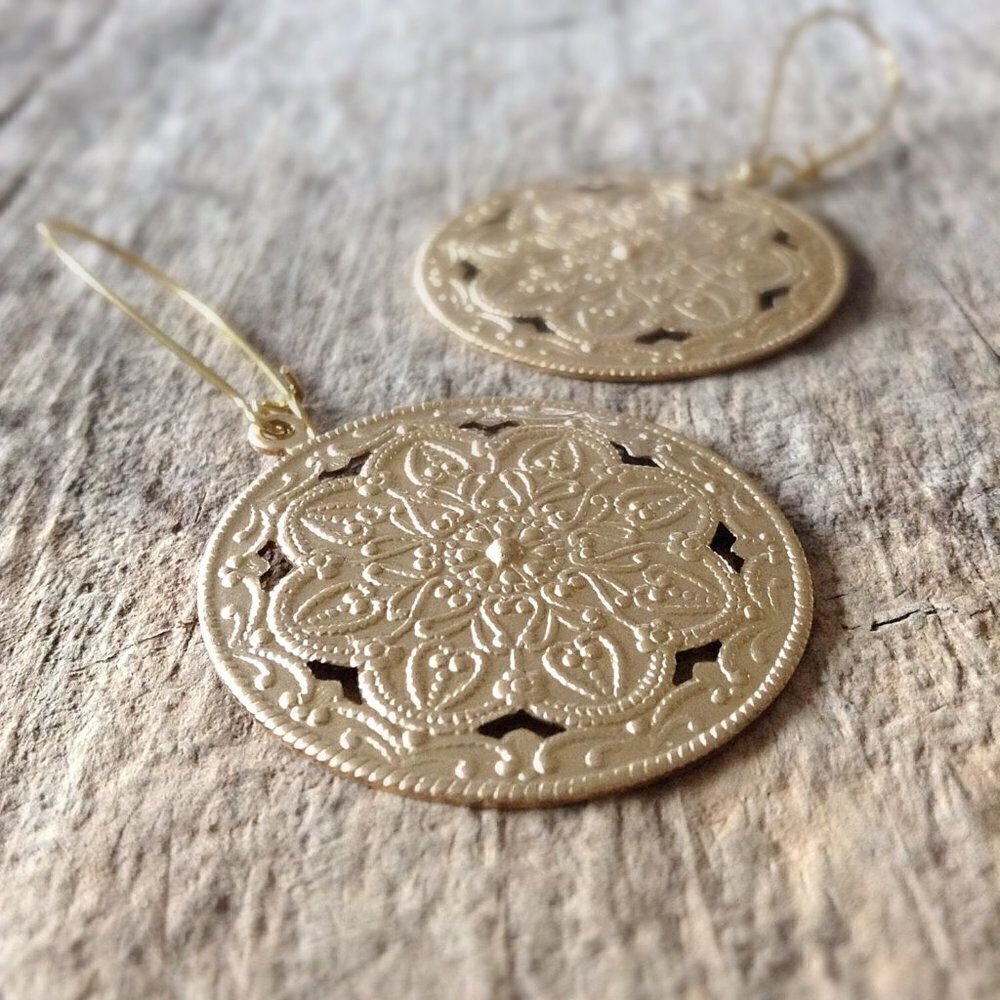 NWT Golden Boho Mandala Disc Earrings in Raw Brass - 35mm Diameter